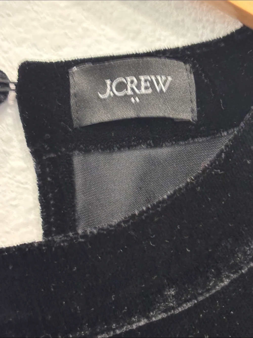 J. Crew Women’s Black Velvet Puff-Sleeve Blouse Size S
